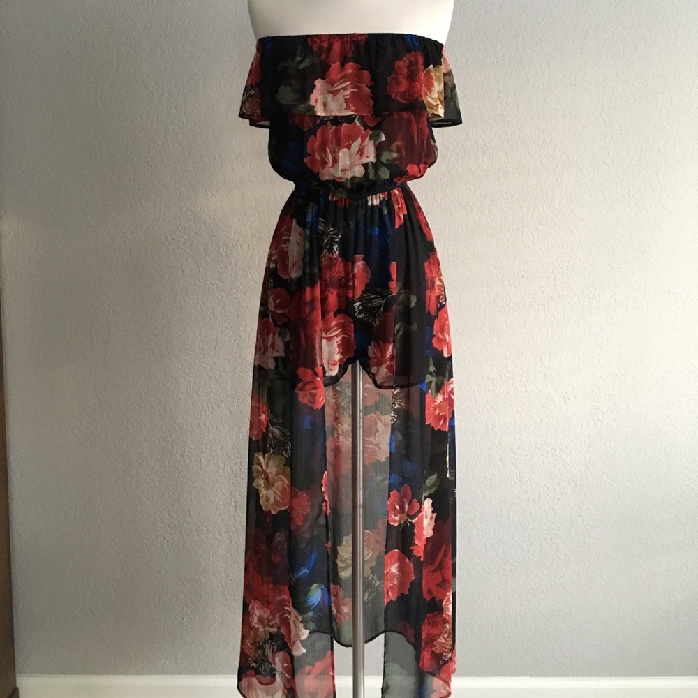 Off-the-should Floral Skirted Romper